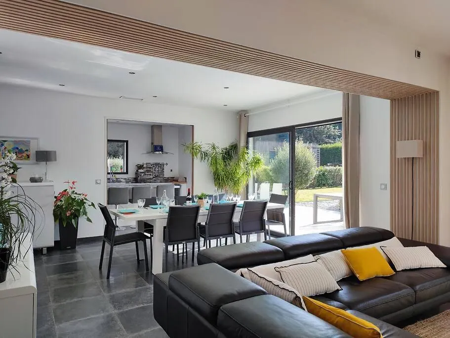 Villa Gioia + Chalet, Piscine, Petanque, Jacuzzi & Brasero Bouc-Bel-Air France